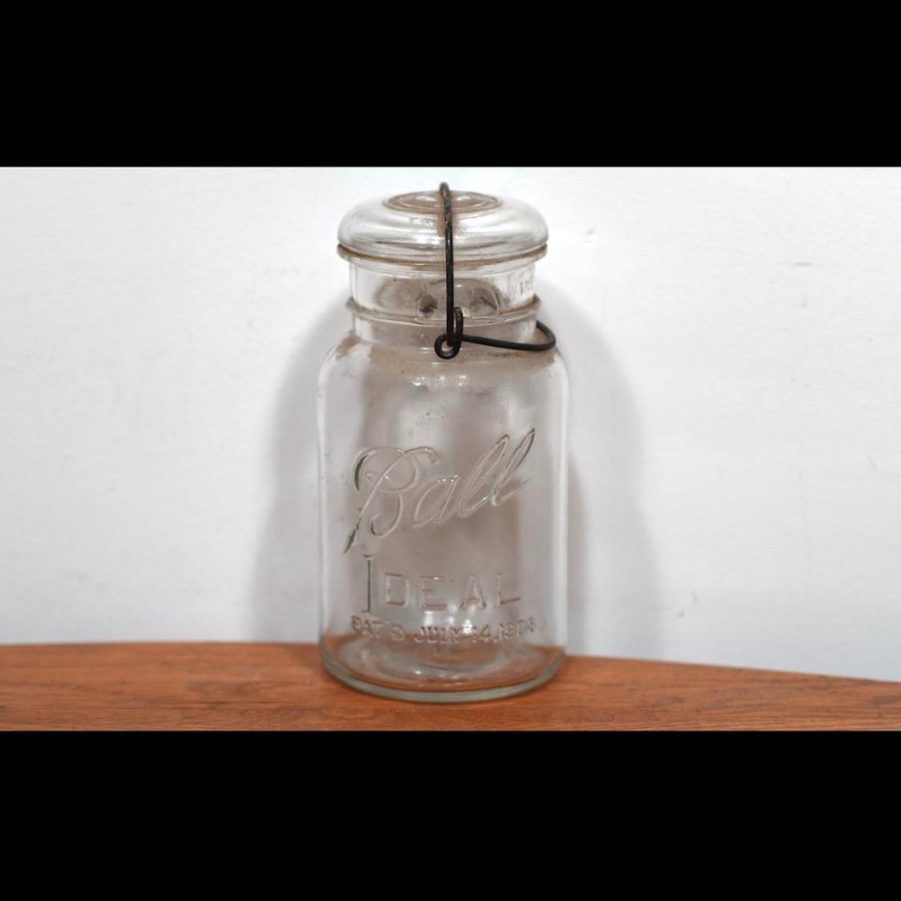 Clear Vintage Ball Jar with Lid